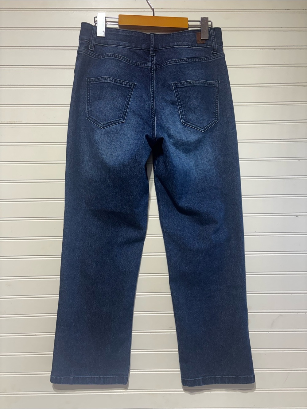 Bare Women’s straight leg jeans size 30 Med wash stretch classic denim - Picture 4 of 7